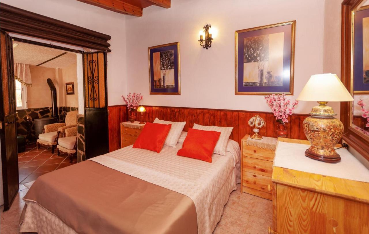 Awesome Home In Antequera With Wifi Extérieur photo